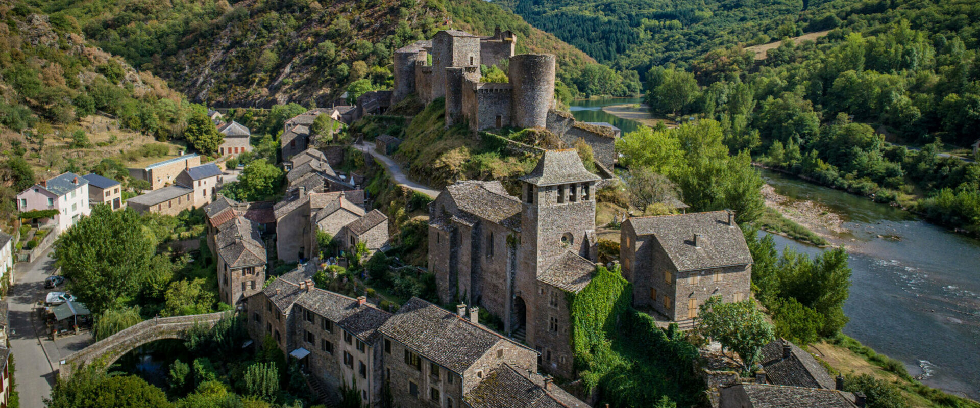 La commune commune de brousse le chateau